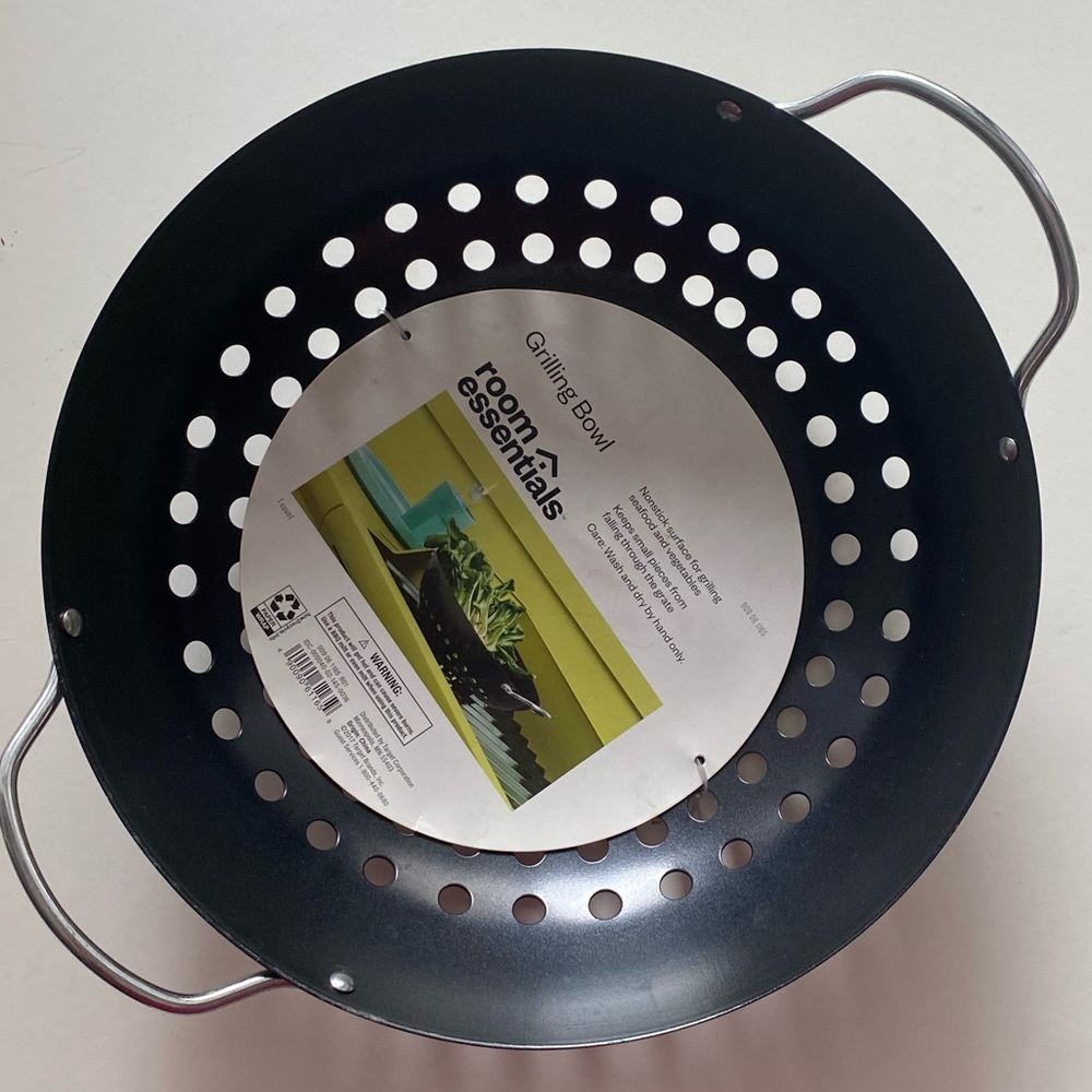 NWT Room Essentials Non-stick Grilling Bowl